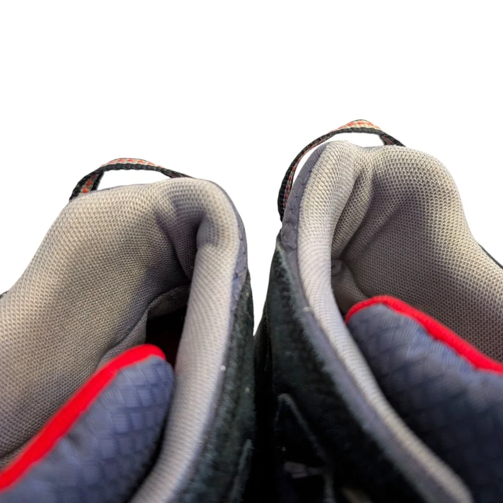 Columbia toe there pair